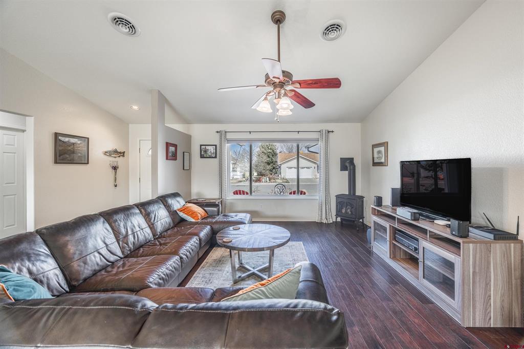 2645 Iris Court Montrose CO 81401