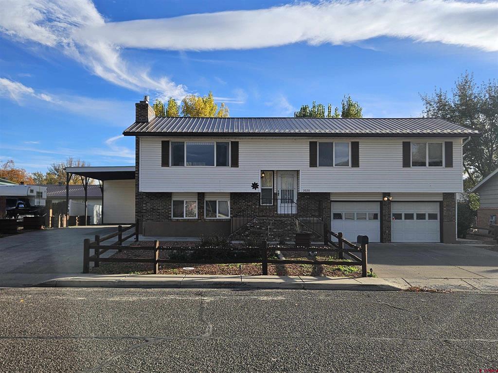 2020 Essex Street Montrose CO 81401