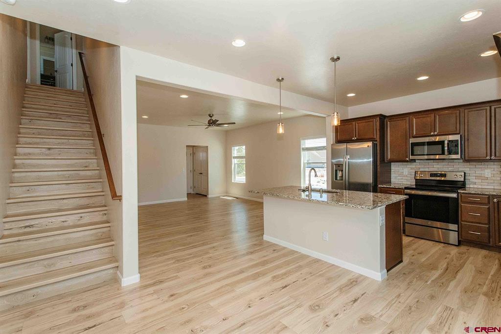 1403 Fivemile Creek Avenue Montrose CO 81401