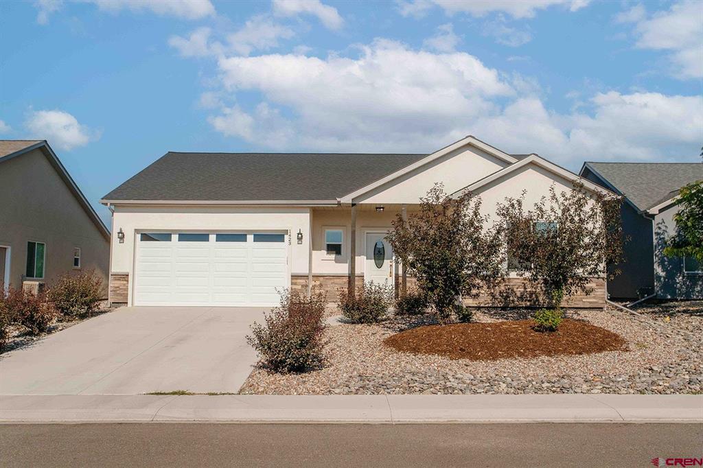 1423 Blue Creek Avenue Montrose CO 81401