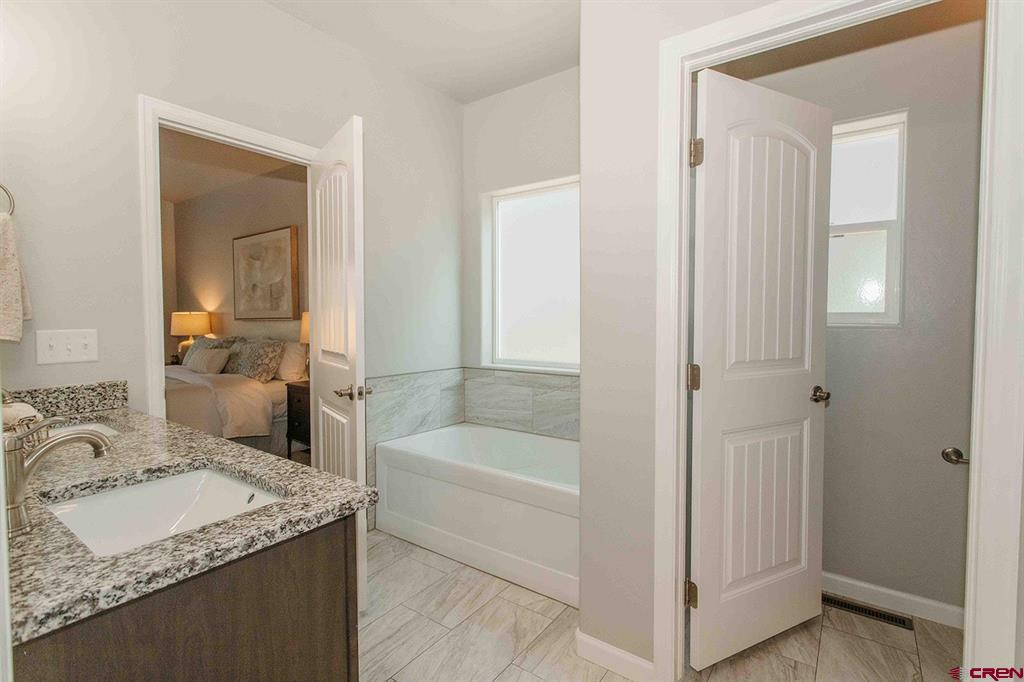 1423 Blue Creek Avenue Montrose CO 81401