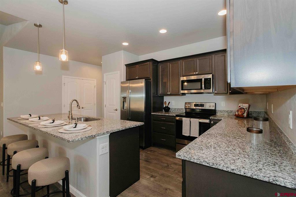 1423 Blue Creek Avenue Montrose CO 81401
