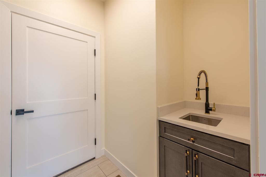 3805 Chestnut Drive Montrose CO 81401