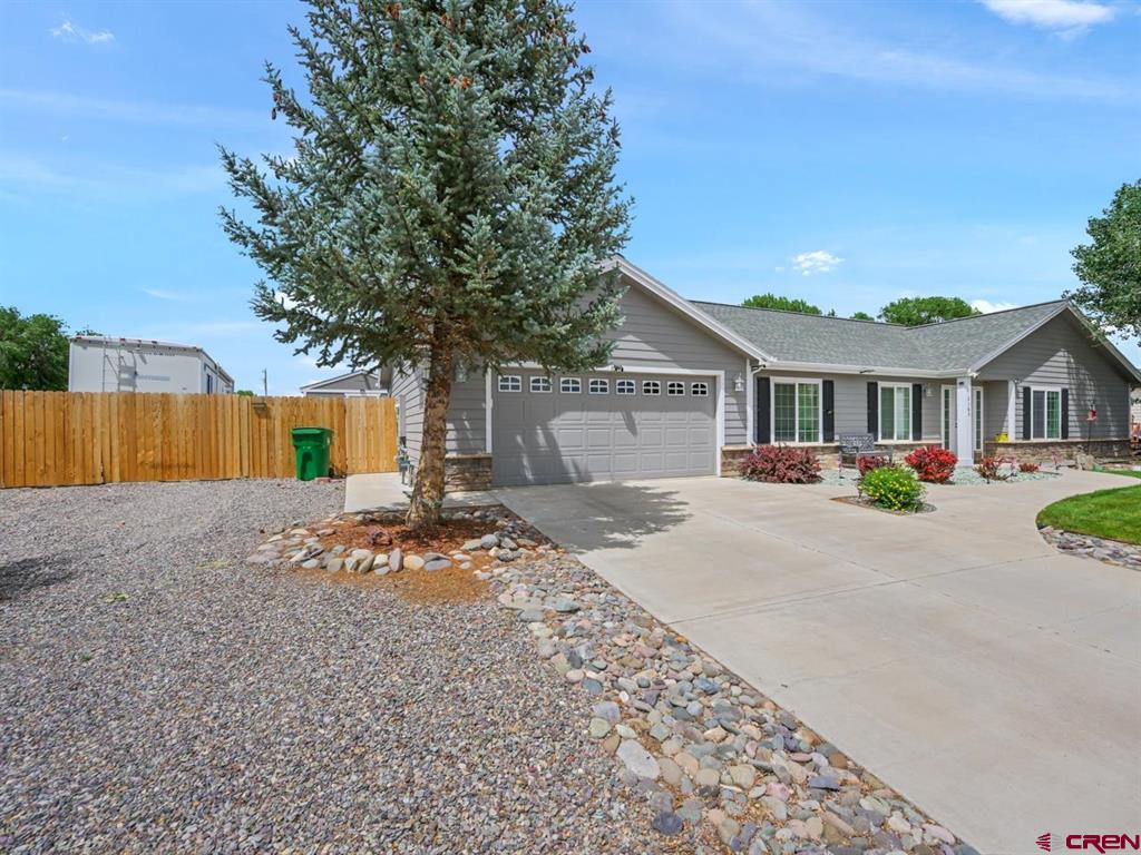 3165 Crows Nest Court Montrose CO 81401