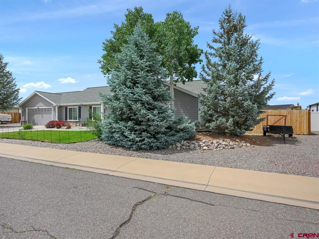 3165 Crows Nest Court Montrose CO 81401