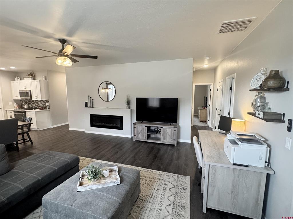 2802 Glacier Drive Montrose CO 81401