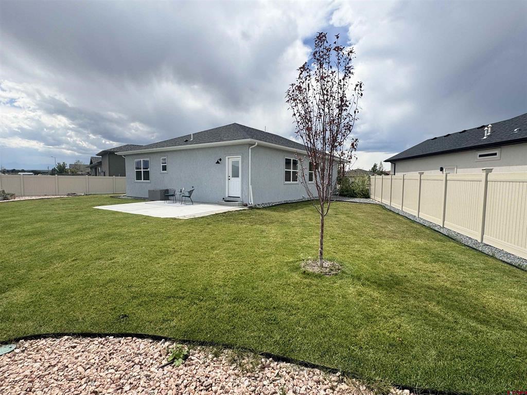 2802 Glacier Drive Montrose CO 81401