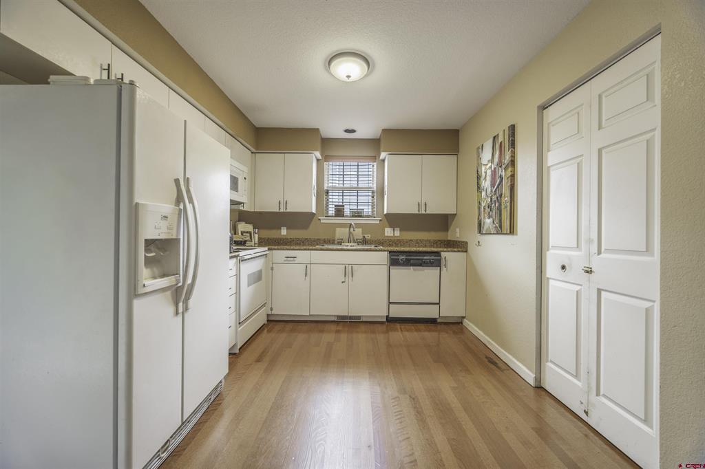 2555 Iris Court Montrose CO 81401