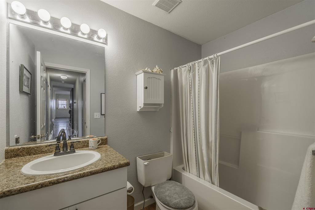 2555 Iris Court Montrose CO 81401