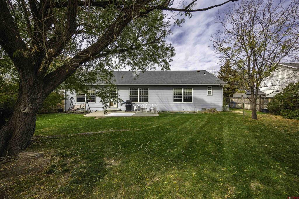 2555 Iris Court Montrose CO 81401