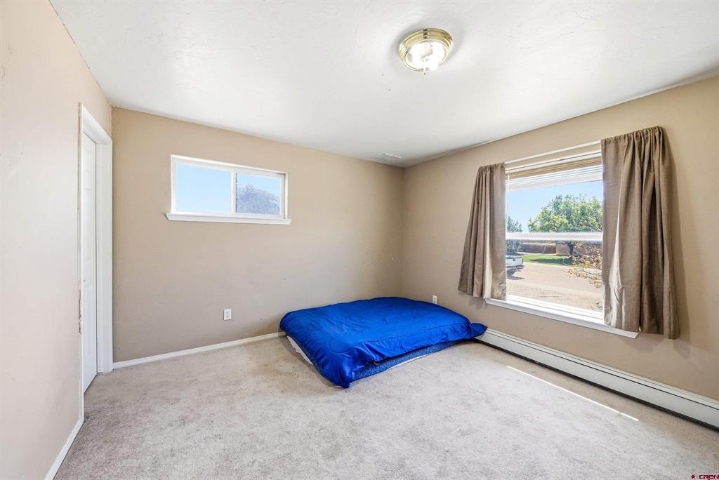 1715 Alder Montrose CO 81401