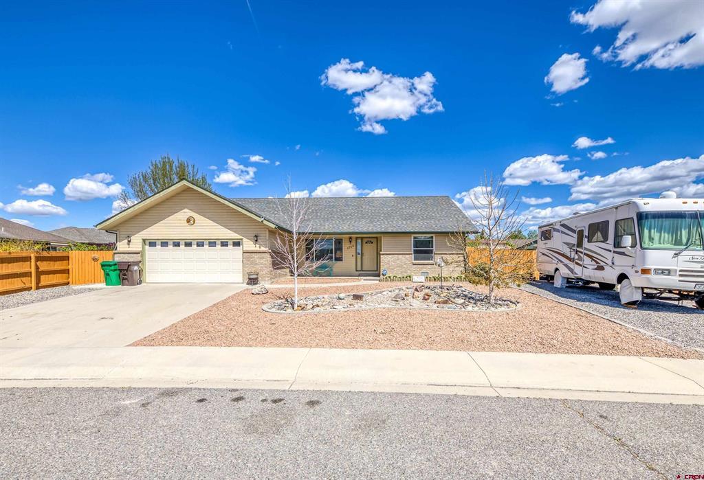 1715 Alder Montrose CO 81401