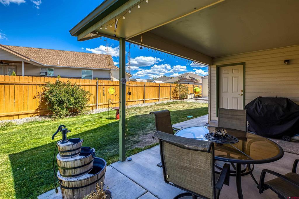 1715 Alder Montrose CO 81401