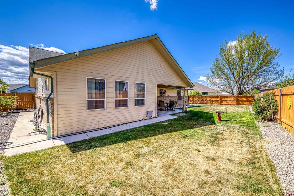 1715 Alder Montrose CO 81401