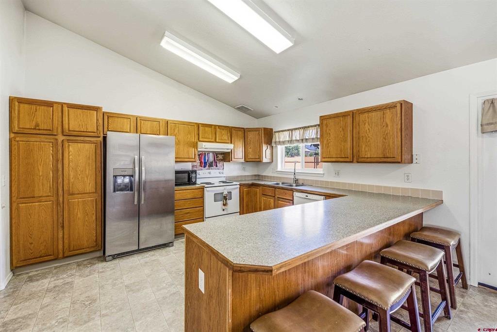 1715 Alder Montrose CO 81401
