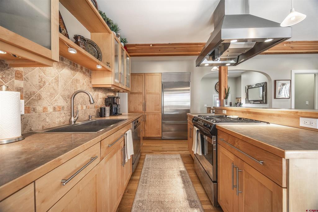 1146 S 2nd Montrose CO 81401