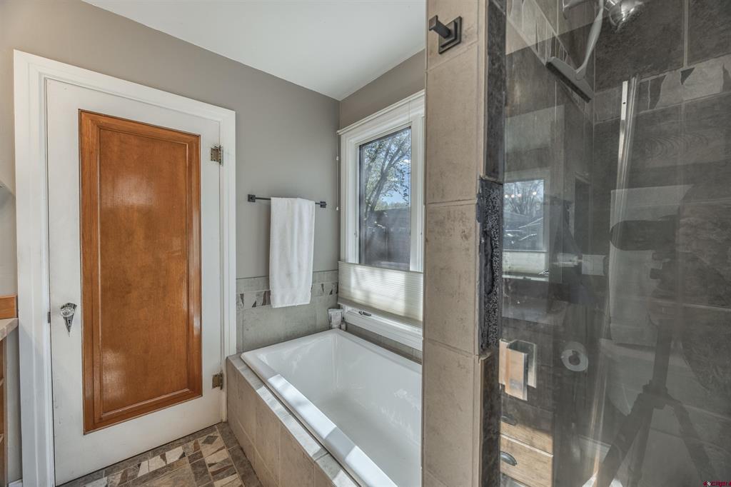 1146 S 2nd Montrose CO 81401