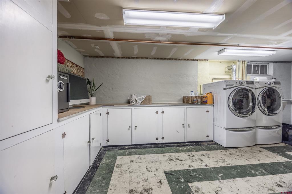 1146 S 2nd Montrose CO 81401