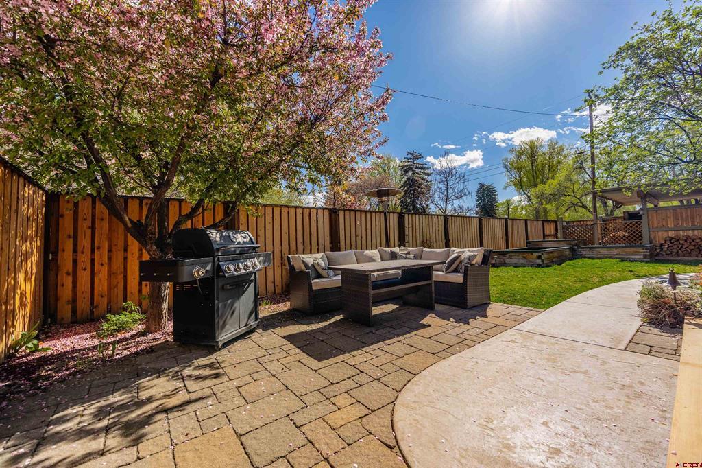 1146 S 2nd Montrose CO 81401