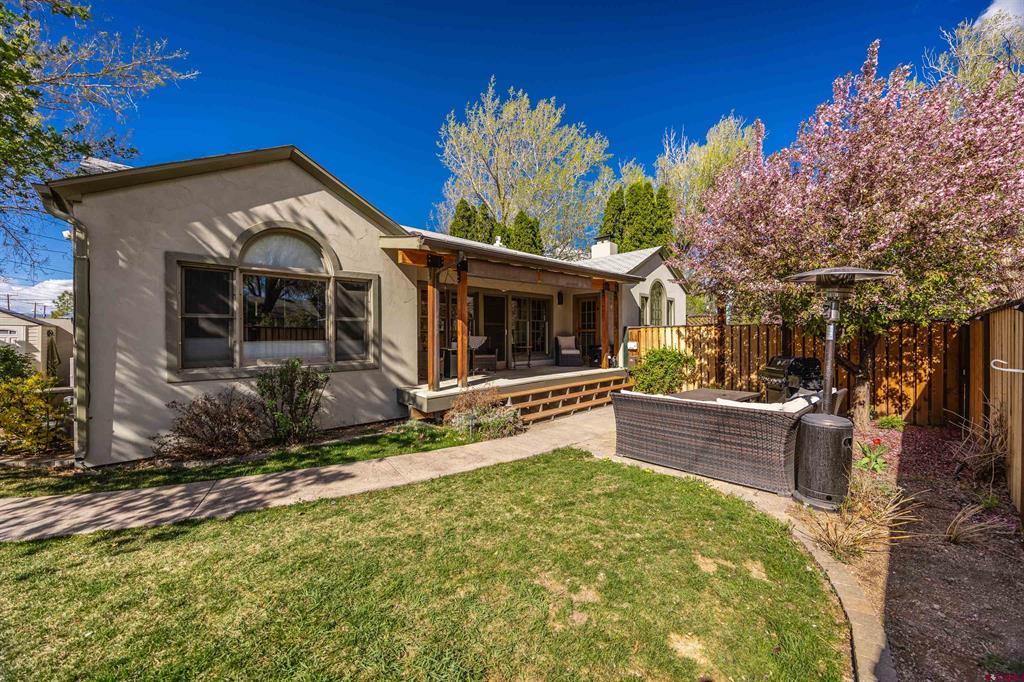 1146 S 2nd Montrose CO 81401