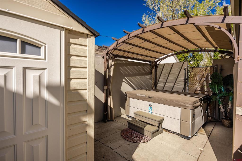 1146 S 2nd Montrose CO 81401