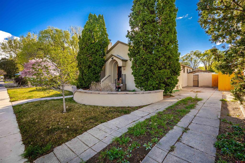 1146 S 2nd Montrose CO 81401