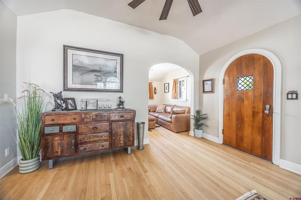 1146 S 2nd Montrose CO 81401