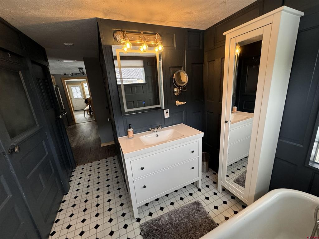 939 Mineral Street Silverton CO 81433