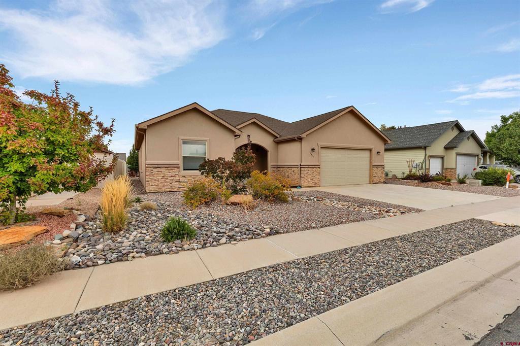 1411 Blue Lake Drive Montrose CO 81403