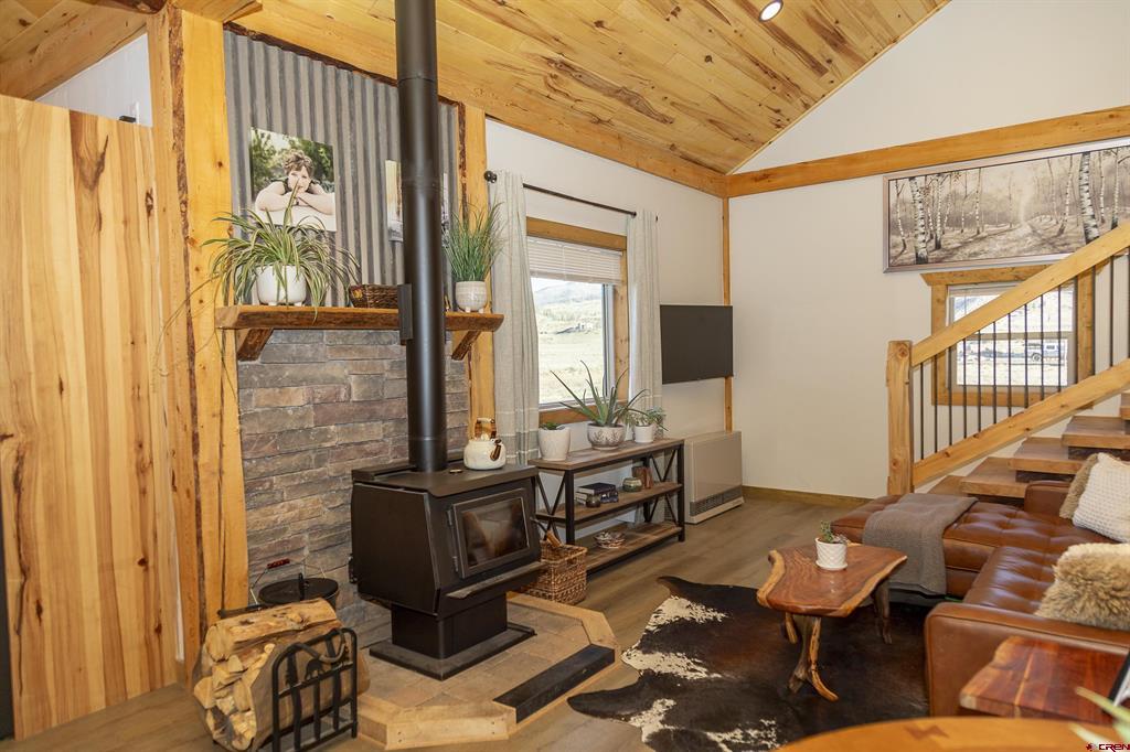 448 Homestake Drive Creede CO 81130
