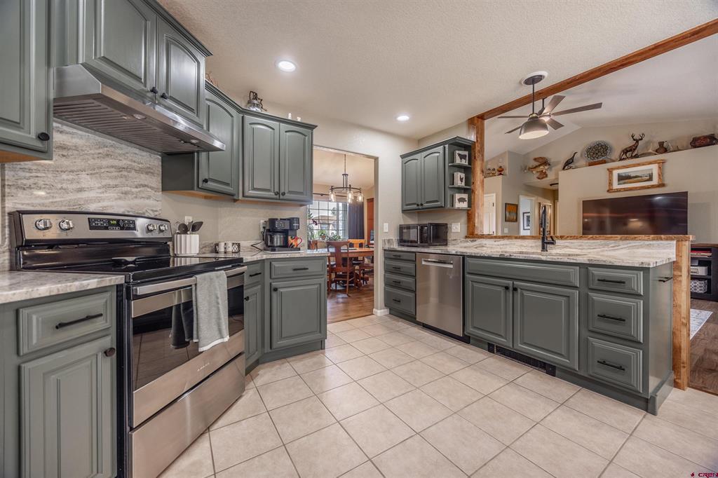 2324 Mead Lane Montrose CO 81401