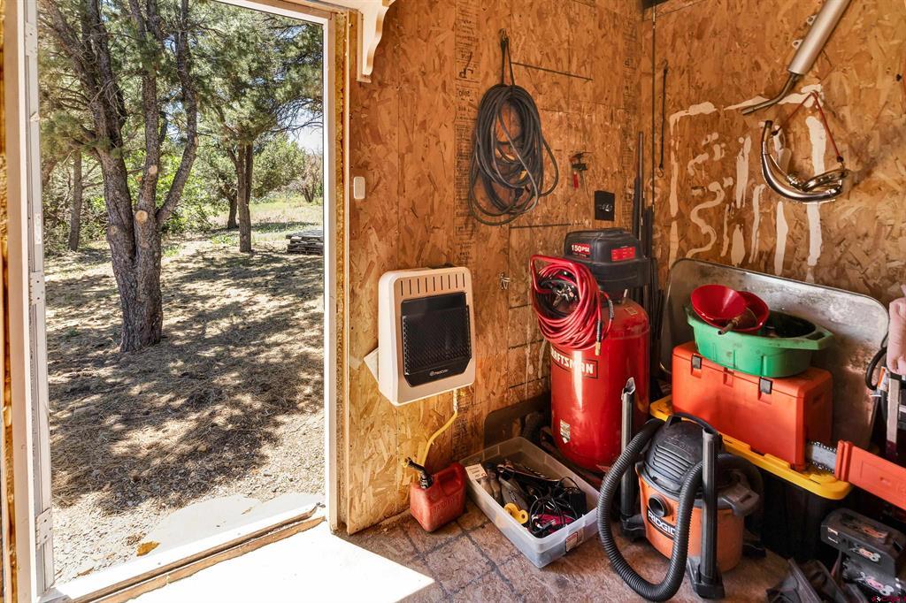 1748 Dave Wood Road Montrose CO 81403
