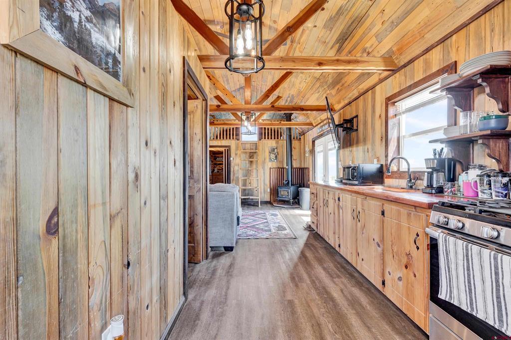 1748 Dave Wood Road Montrose CO 81403