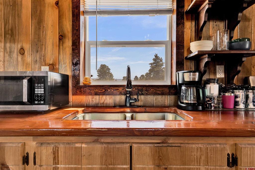 1748 Dave Wood Road Montrose CO 81403