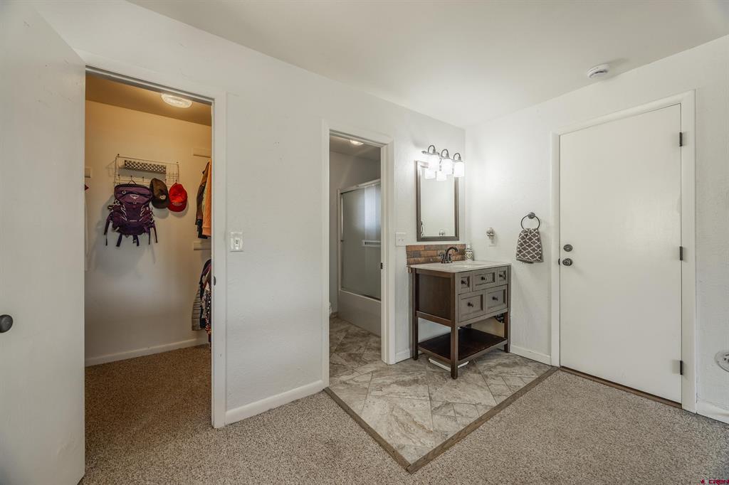 21071 Uncompahgre Road Montrose CO 81403