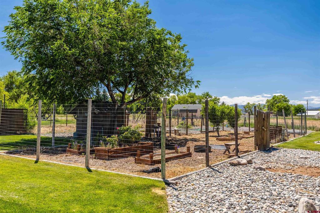 21071 Uncompahgre Road Montrose CO 81403