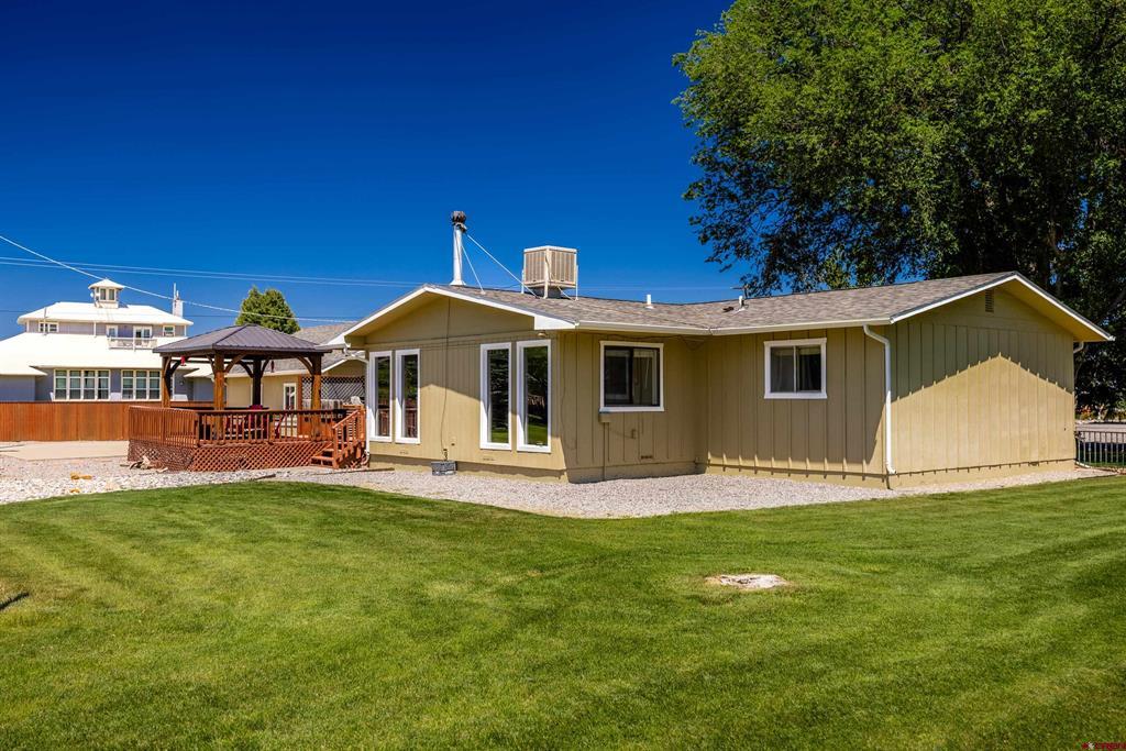 21071 Uncompahgre Road Montrose CO 81403