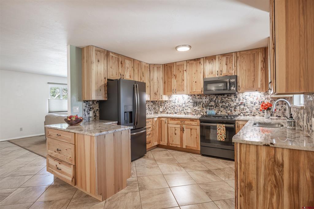 16574 6275 Road Montrose CO 81403