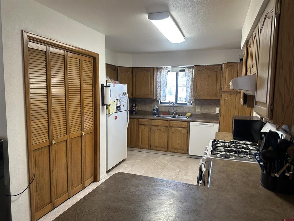 74 Colorado Avenue Montrose CO 81401