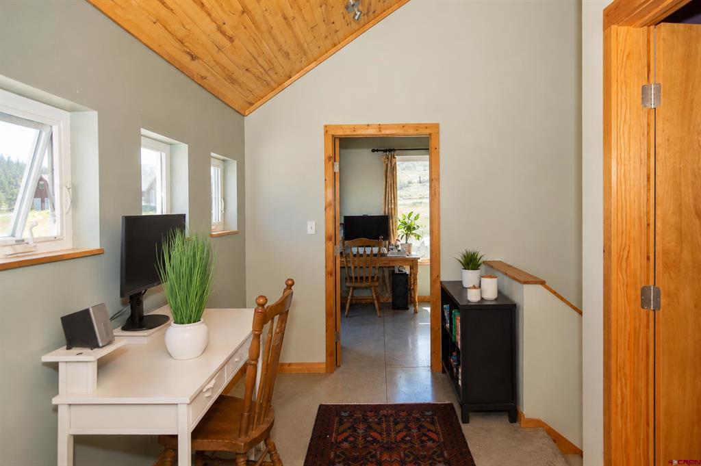 301 Rue La Fong Lane Creede CO 81130