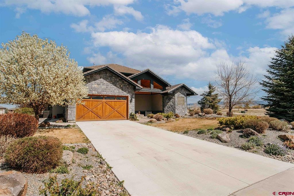 2125 Fellows Drive Montrose CO 81401