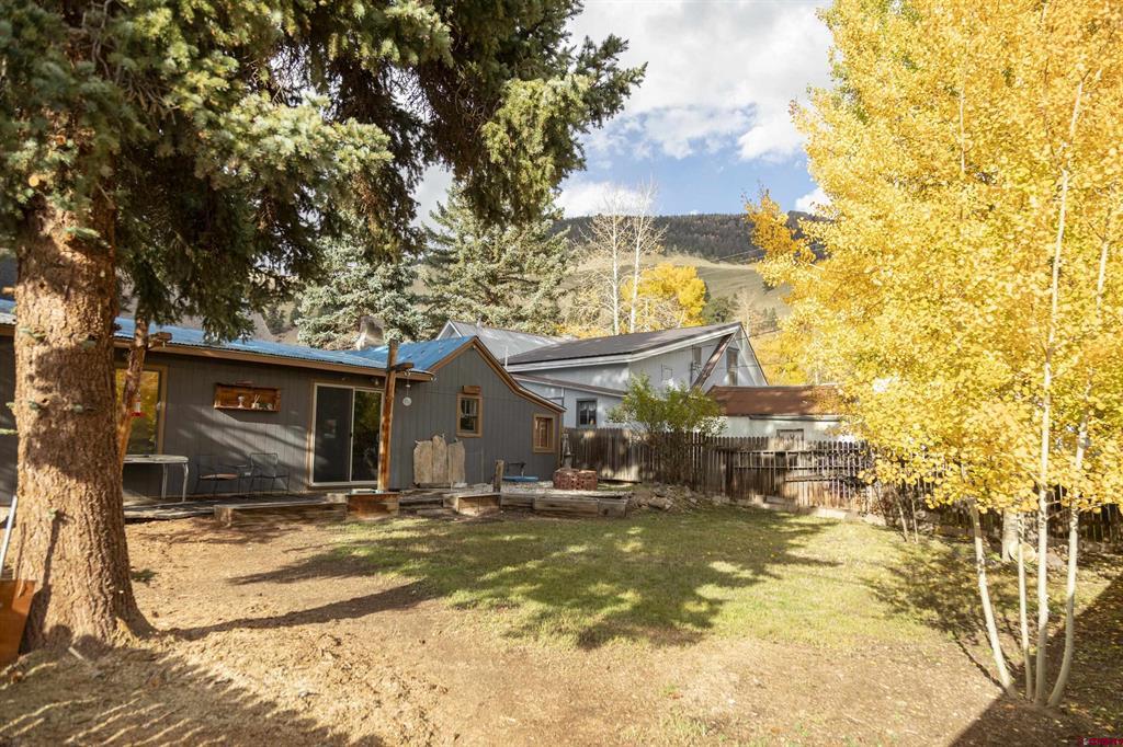 102 E 4th Street Creede CO 81130