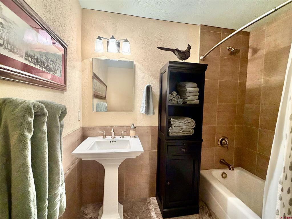 108 Camino Del Rio Gunnison CO 81230