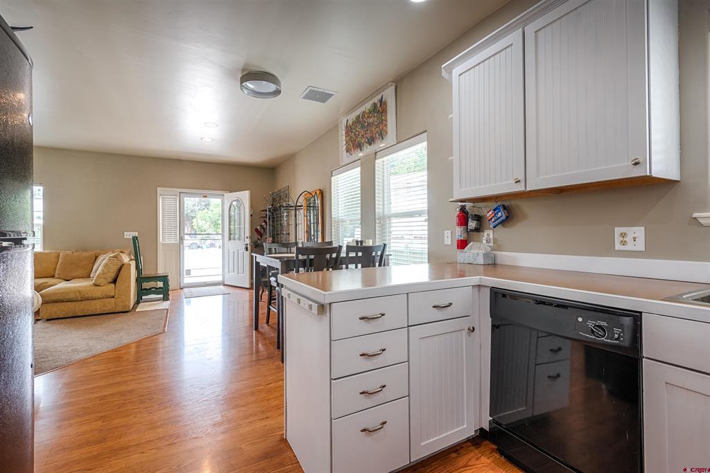 218 N Stough Avenue Montrose CO 81401