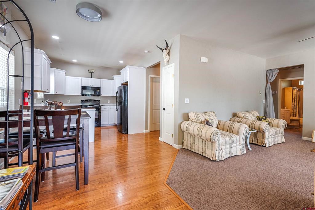 218 N Stough Avenue Montrose CO 81401