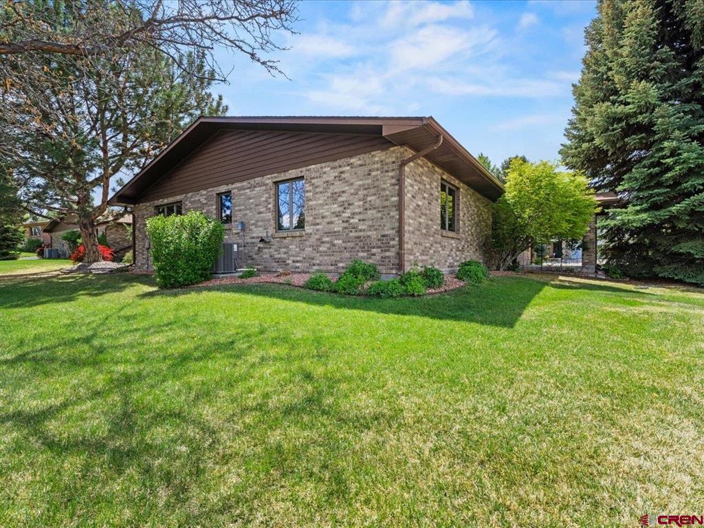 1217 Peppertree Drive Montrose CO 81401