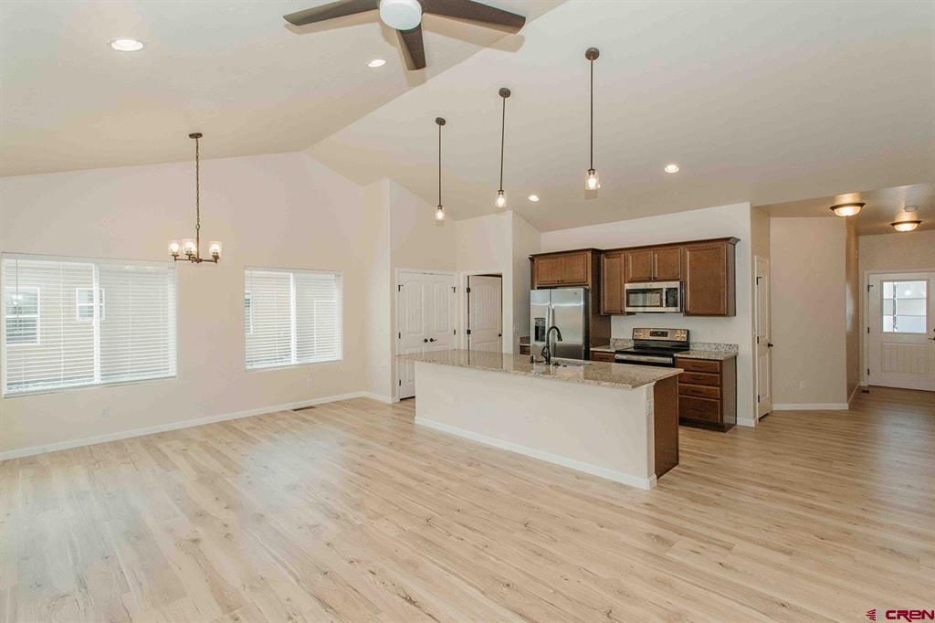 1424 Owl Creek Avenue Montrose CO 81401