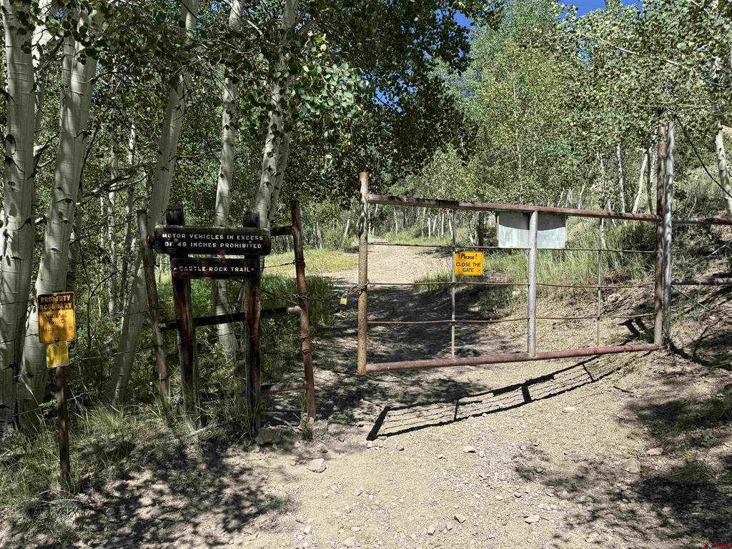 12350 Castle Rock Road Del Norte CO 81132