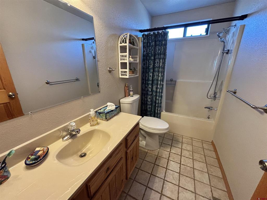 16317 6750 Road Montrose CO 81401