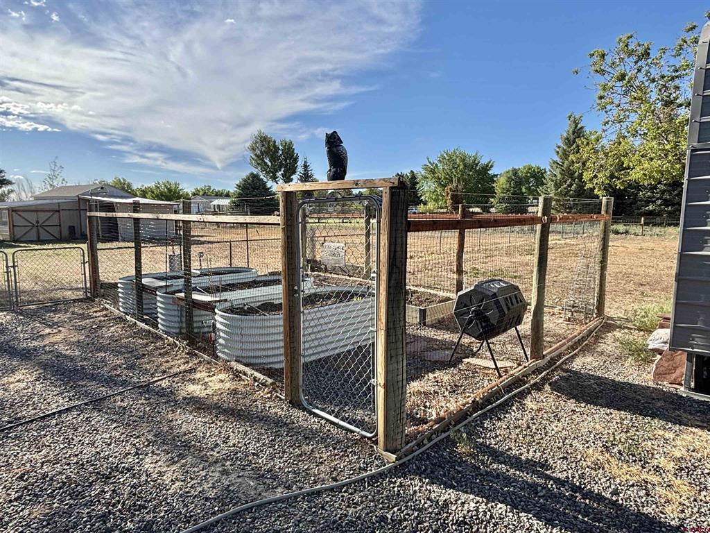16317 6750 Road Montrose CO 81401